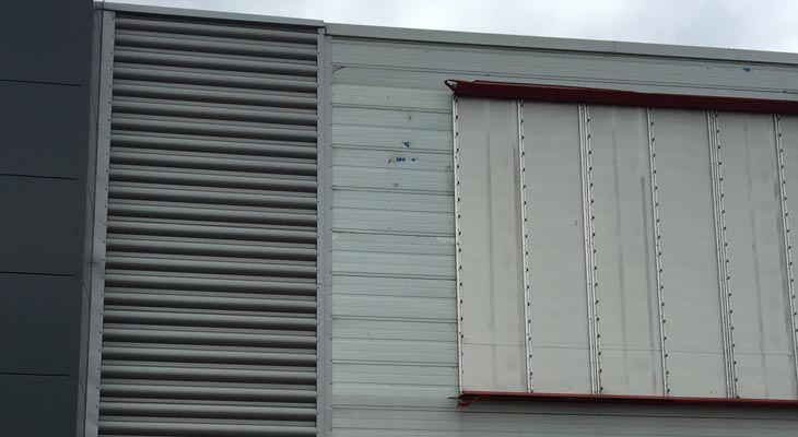 Neighbouring unit Kingspan Curvewall cladding