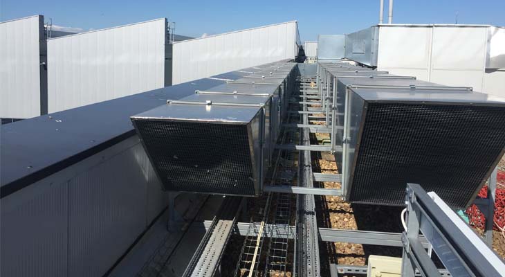 Flat roof plant and equipment