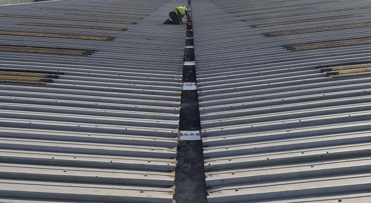 Valley gutter joints treated with Giromax