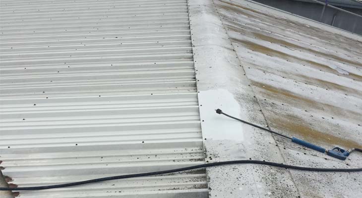 Industrial roof cleaning in Banbury